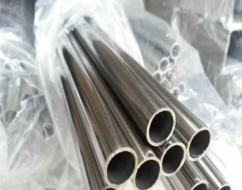 Pipa Stainless Steel Super Duplex UNS S32304 Diameter Luar 1/2 &quot;Tebal Dinding Sch-80s