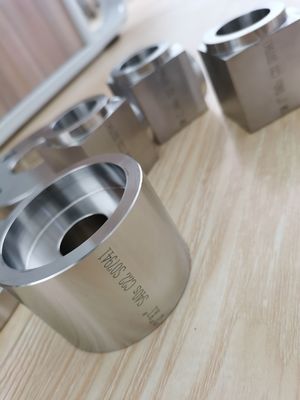 B564 N08811 Logam nikel tempa Penghubung Pengelasan Soket 9000# Fittings pipa
