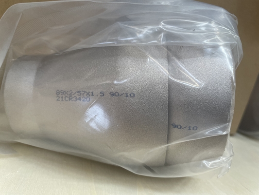 Fitting Pipa Baja Paduan BW Con Reducer WT 3.5 X 3 mm 6 "X 4" Cuni 9010 Reducer