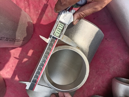 Fitting Pipa Stainless Steel Duplex Tee Sama A182 GR.F51 ASME B16.9