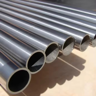 Customized Seamless Steel Pipe Welded Connection Plain End untuk Konstruksi