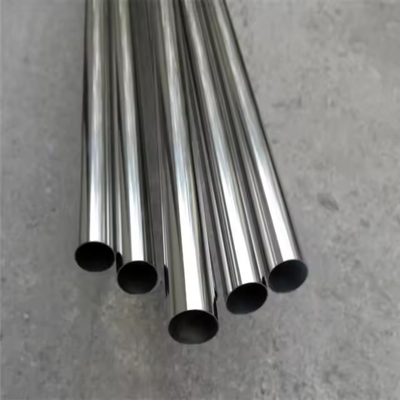 Pipa baja tahan karat Super Duplex Panjang Disesuaikan untuk Sumber Listrik Minyak dan Gas Suhu Tinggi -70°C hingga 150°C