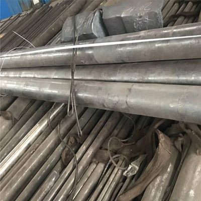 Bahan bulat baja paduan yang dipadamkan dan dipanaskan yang diproduksi dengan teknologi penggulingan panas EAF LF VD Dirancang untuk dan keandalan dalam industri