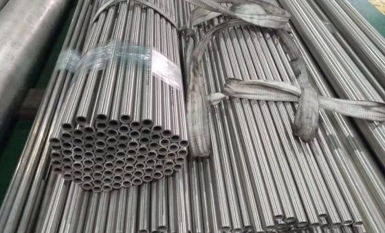 Pipa Paduan Nikel Tarik Dingin Finishing Permukaan Sandblasting Kustom untuk Peningkatan Daya Tahan dan Perlindungan Korosi