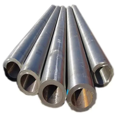 Pipa Baja Tanpa Sambungan 28 Inch Water Well Casing Minyak dan Gas Carbon