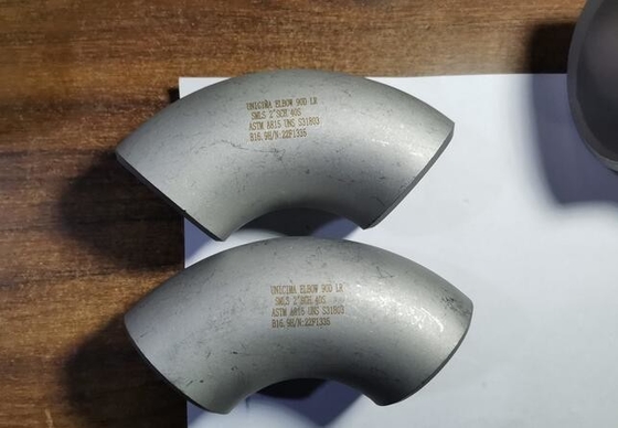 Pengelasan Butt Seamless 90 ° Panjang Radius Elbow 6”SCH-XS ASTM A815 UNS S31803