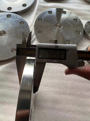 ASME B16.5 Baja Paduan Nikel Blind Flange RF Hastelloy C22 12 