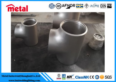 Alloy 825 Nickel Alloy Pipe Fittings Equal Tee Untuk Transportasi Limbah Minyak Gas