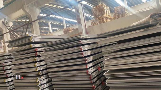 Pipa baja las Galvanis ASTM DIN GB JIS Pipa berlapis tanpa jahitan untuk layanan panjang kustom 11